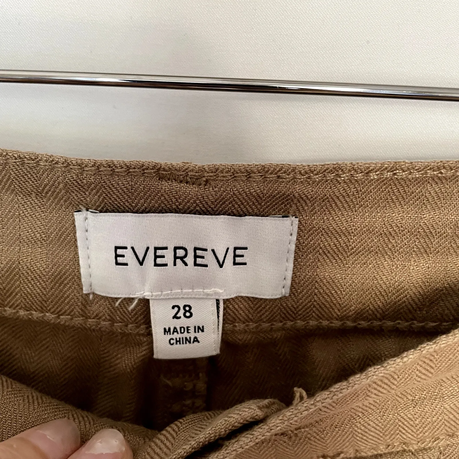 Evereve brown cargo pants women's size 28 linen trousers pockets stain flaw - Image 3