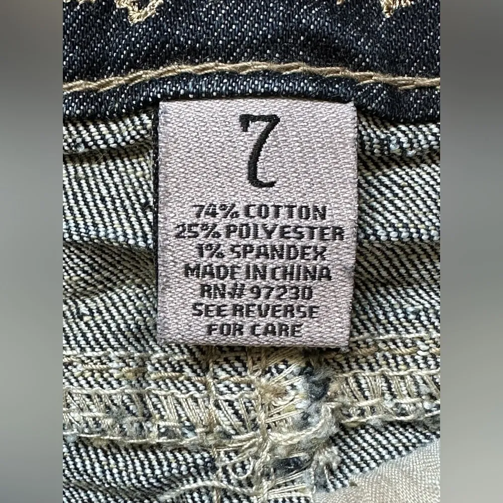 Almost Famous Vintage Denim Dark Blue Embellished Studded Ripped Mini Skirt Sz 7 - Image 10