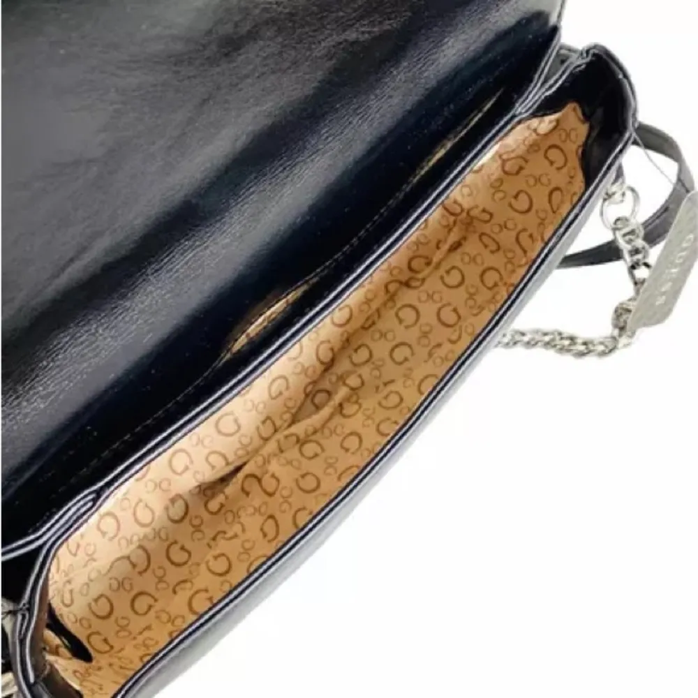 GUESS black leathered bag - Image 4