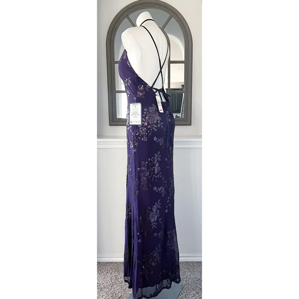 Speechless Embroidered Sequin Mesh Lace-Up Back Gown, Juniors' Size 15 NWT - Image 9