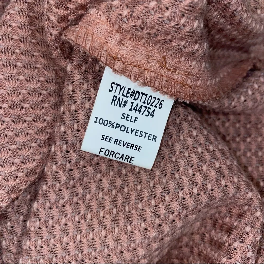 Davi & Dani Long Sleeve Sweater Women’s Medium - Image 7