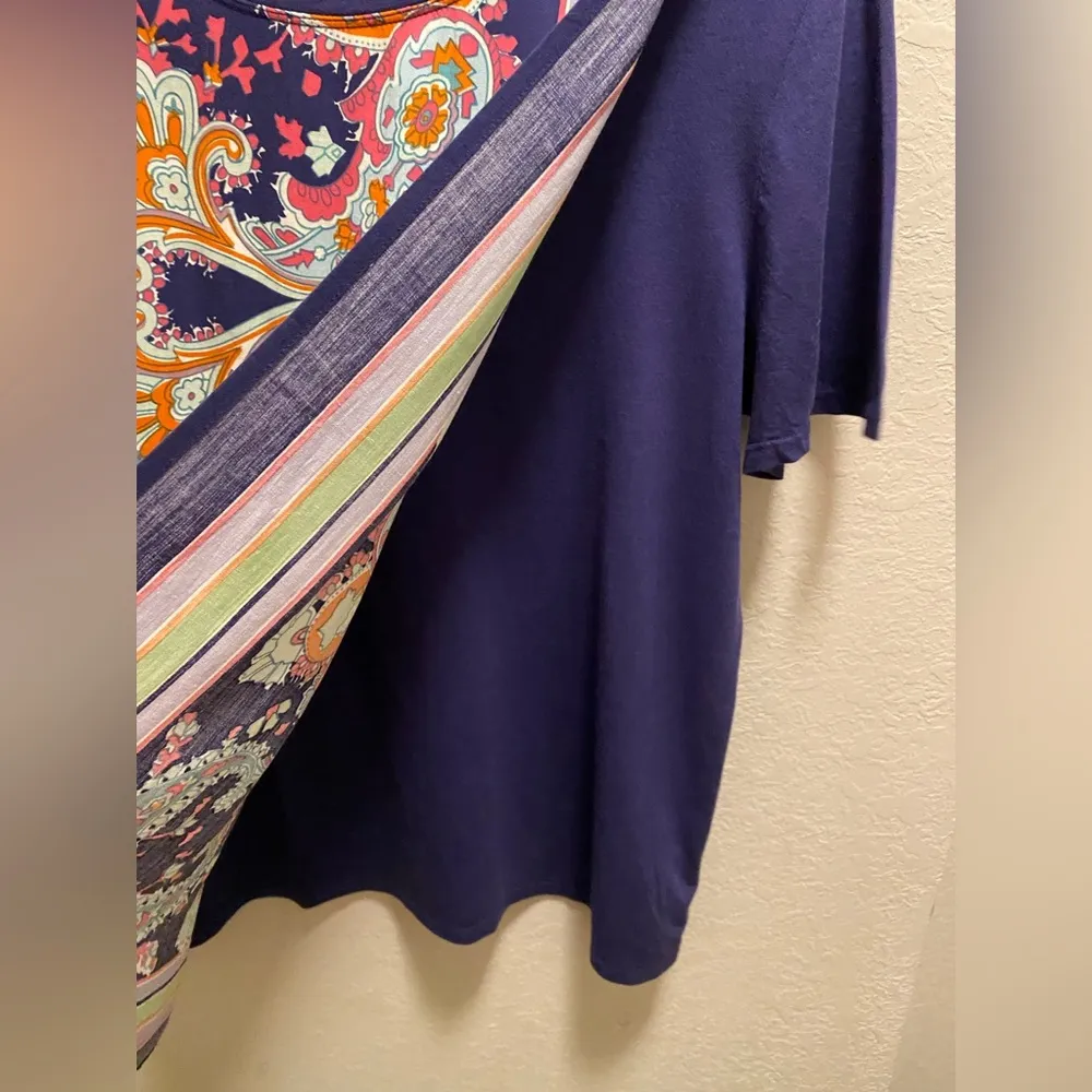 Anthropologie Maeve Scarf Paisley Print Layer Tee Size Medium - Image 6