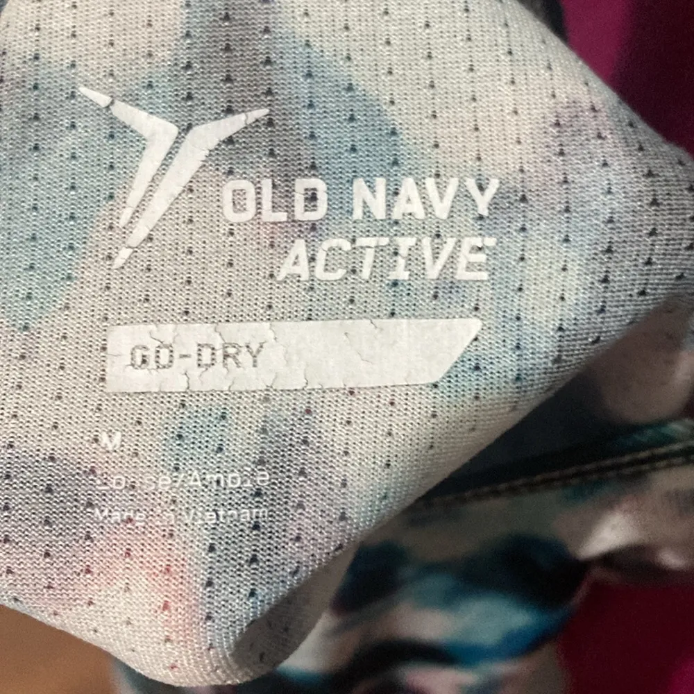 Old Navy Active Go Dry Tie Dye Racerback Elastic Tank Top Size Medium - Image 7