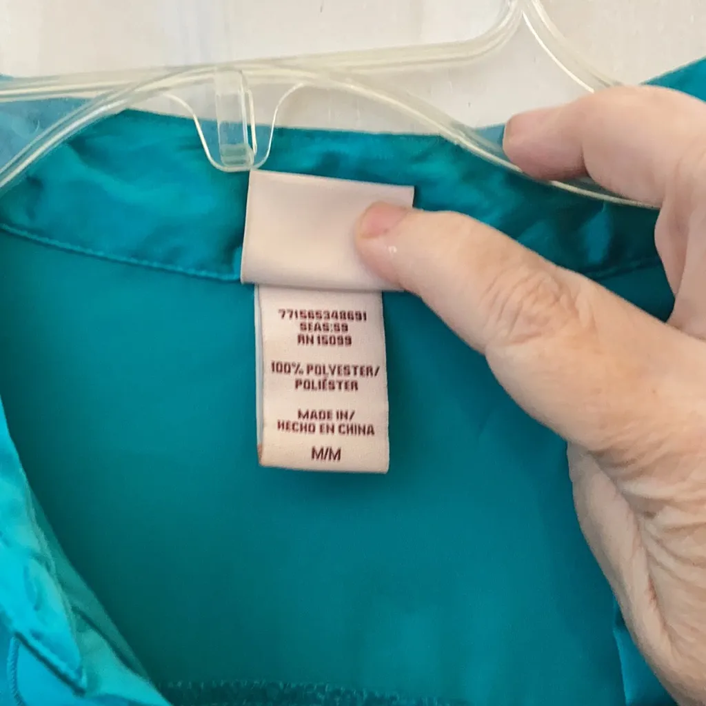 Covington FINAL MARKDOWN Ladies  blouse medium - Image 5