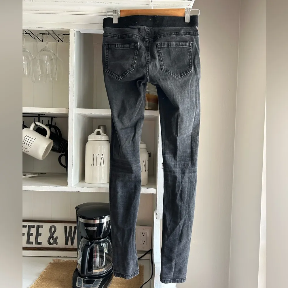 Free People  dark grey jegging - Image 4