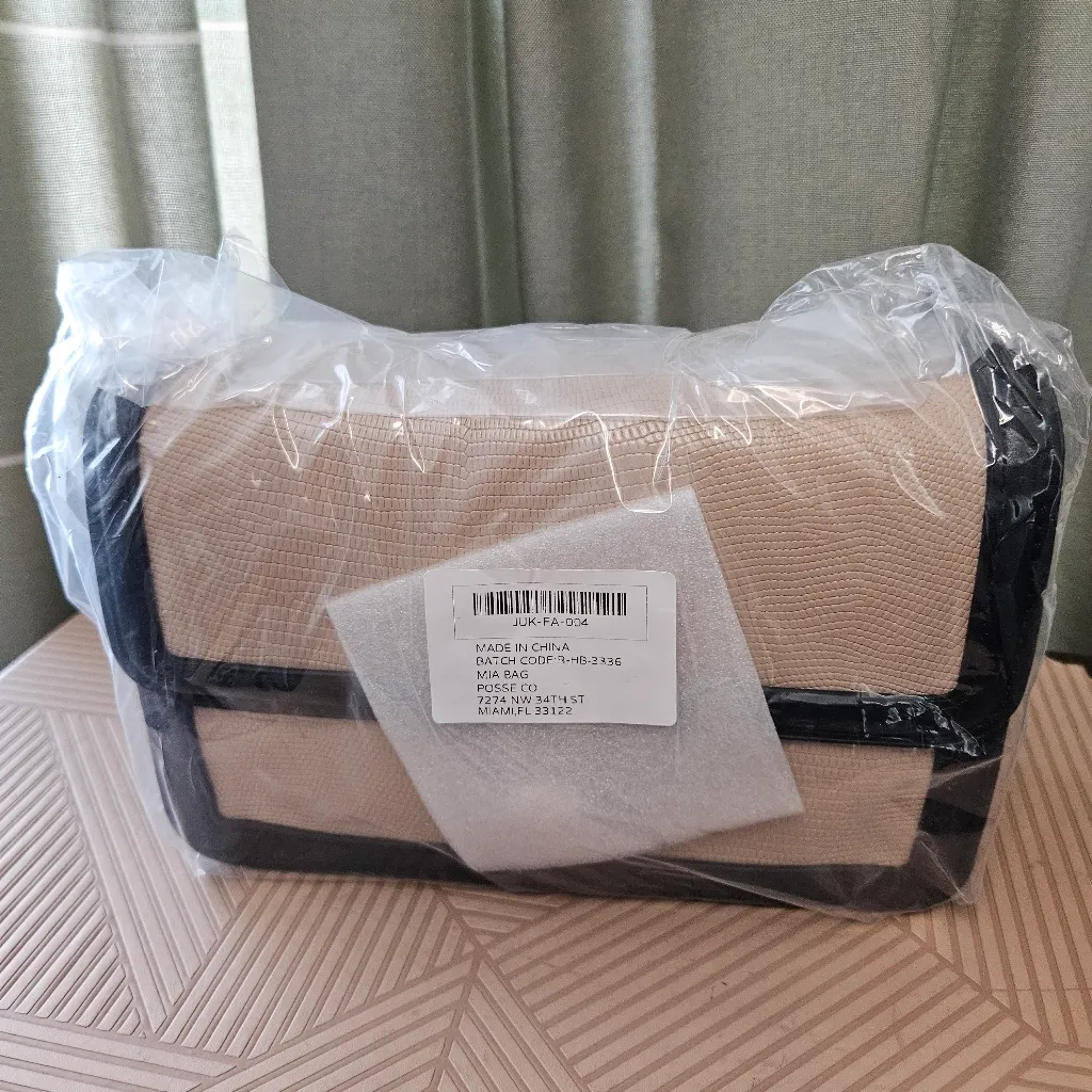 Jules Kae Mia Bag Crossbody Bag Blush Lizard Black Neutral Vegan Everyday Wear Pink - Image 2