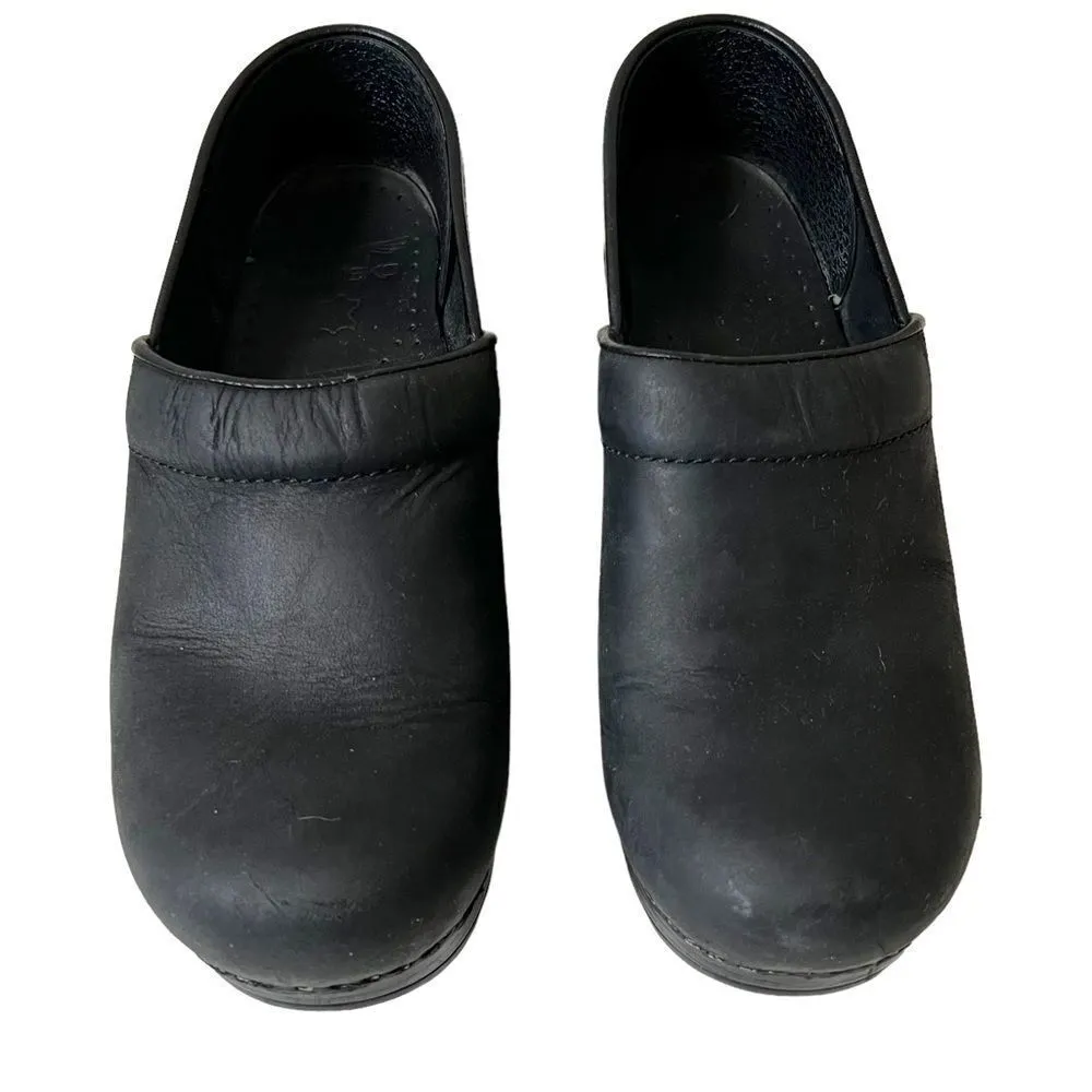 Dansko Professional Black Oiled Clogs - Image 11