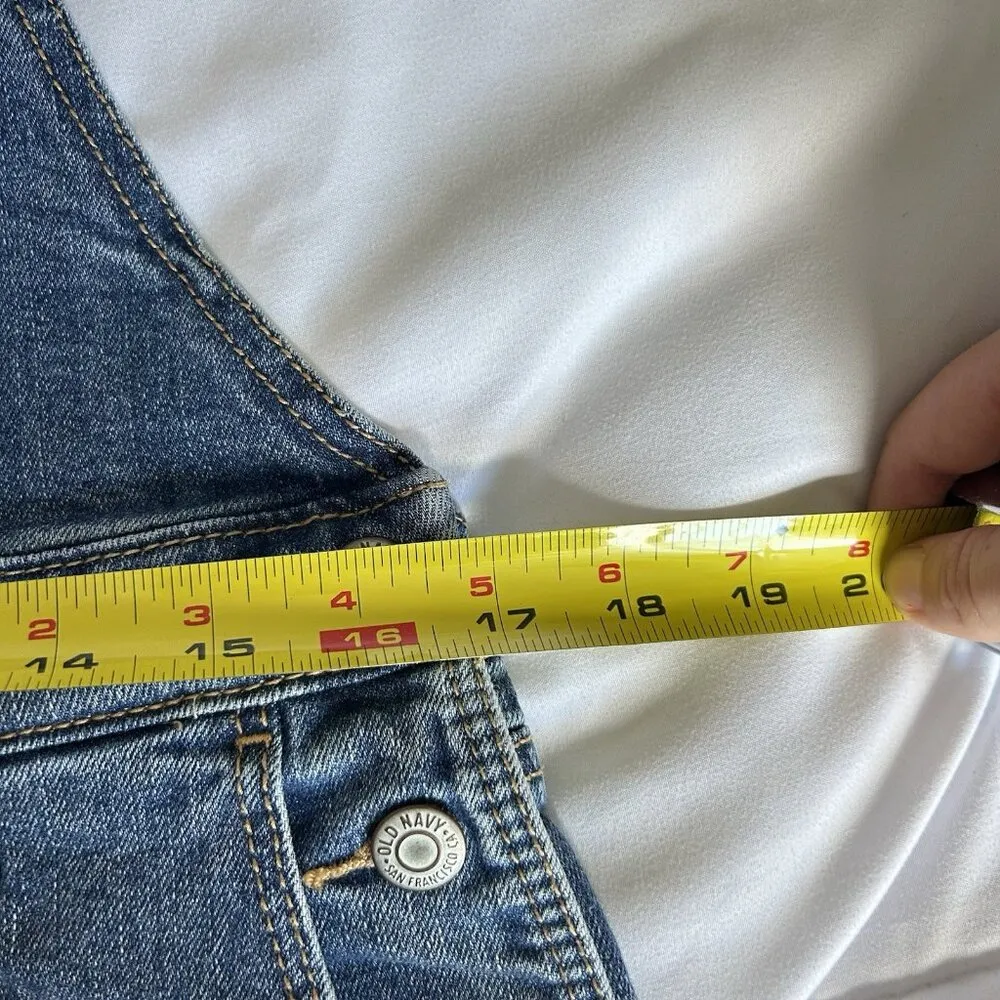 OLD NAVY Womans Medium Denim Overall Shorts Blue Distressed Casual Summer - Image 8