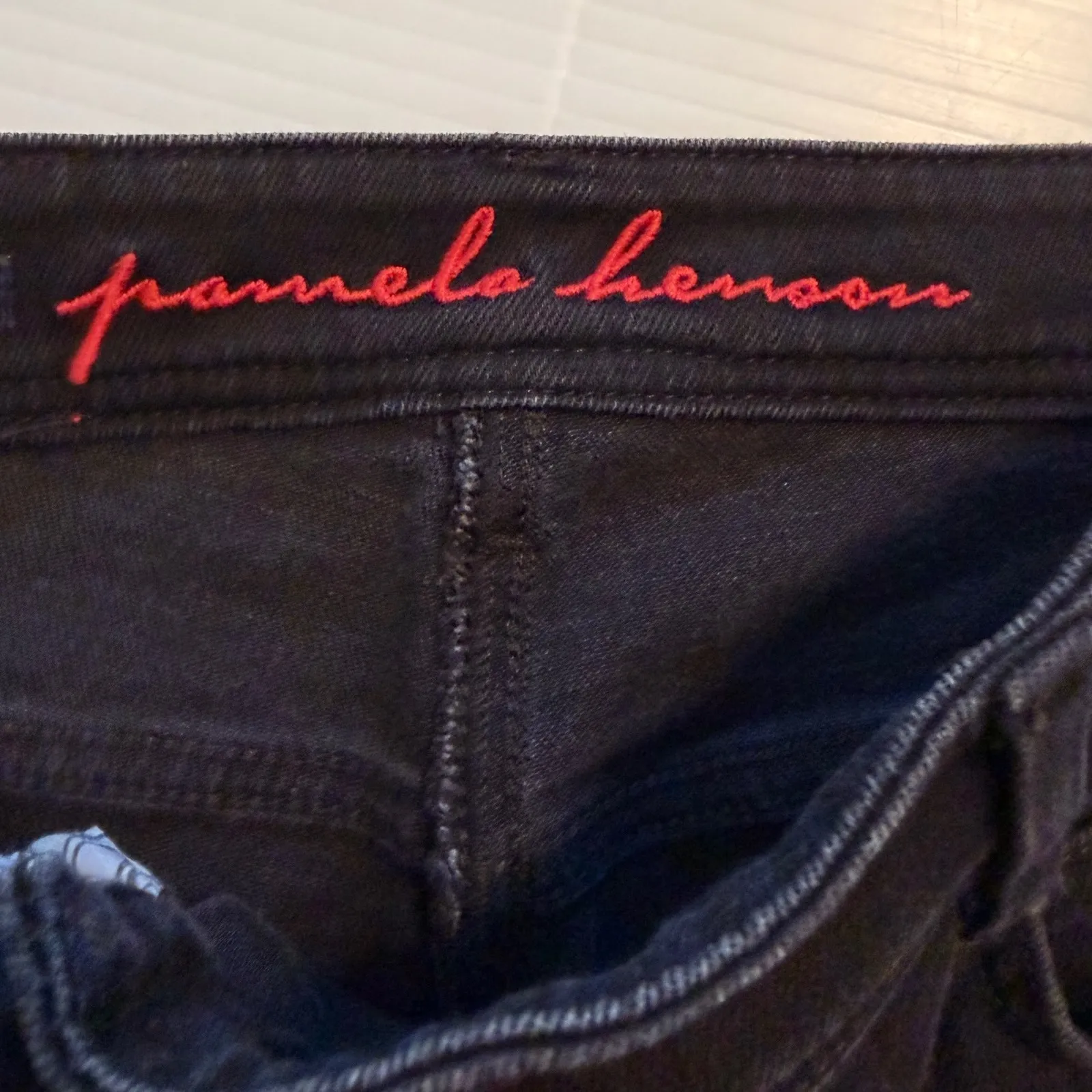 Pamela Henson Black Ankie F J12 Jeans Frayed Hem Made in‎ Italy AG Women's 2/4 - Image 7