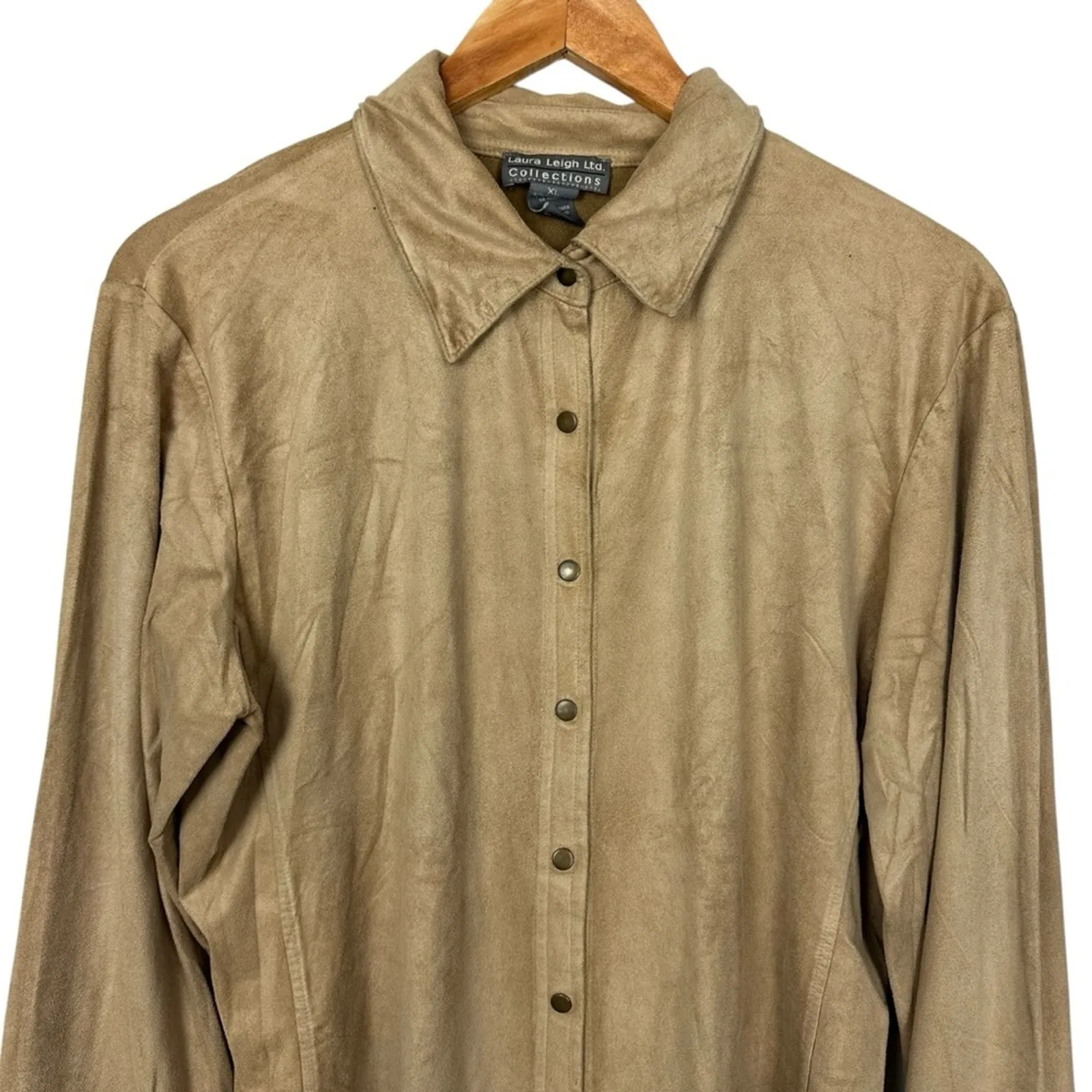 Laura Leigh Limited Camel Western Faux Suede Long Sleeve Button Up Shirt Size XL Tan - Image 4