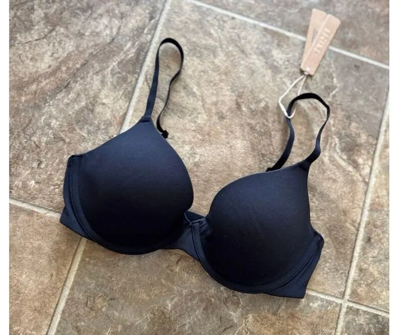 Skims Fits Everybody T-Shirt Bra Onyx Size 32C - Image 3