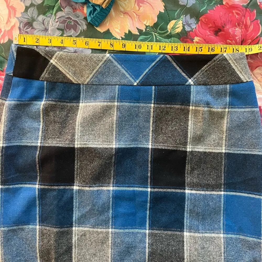 Talbots  Wool Blend Blue Gray Black Buffalo Plaid Straight Skirt NWT Size 16 - Image 8