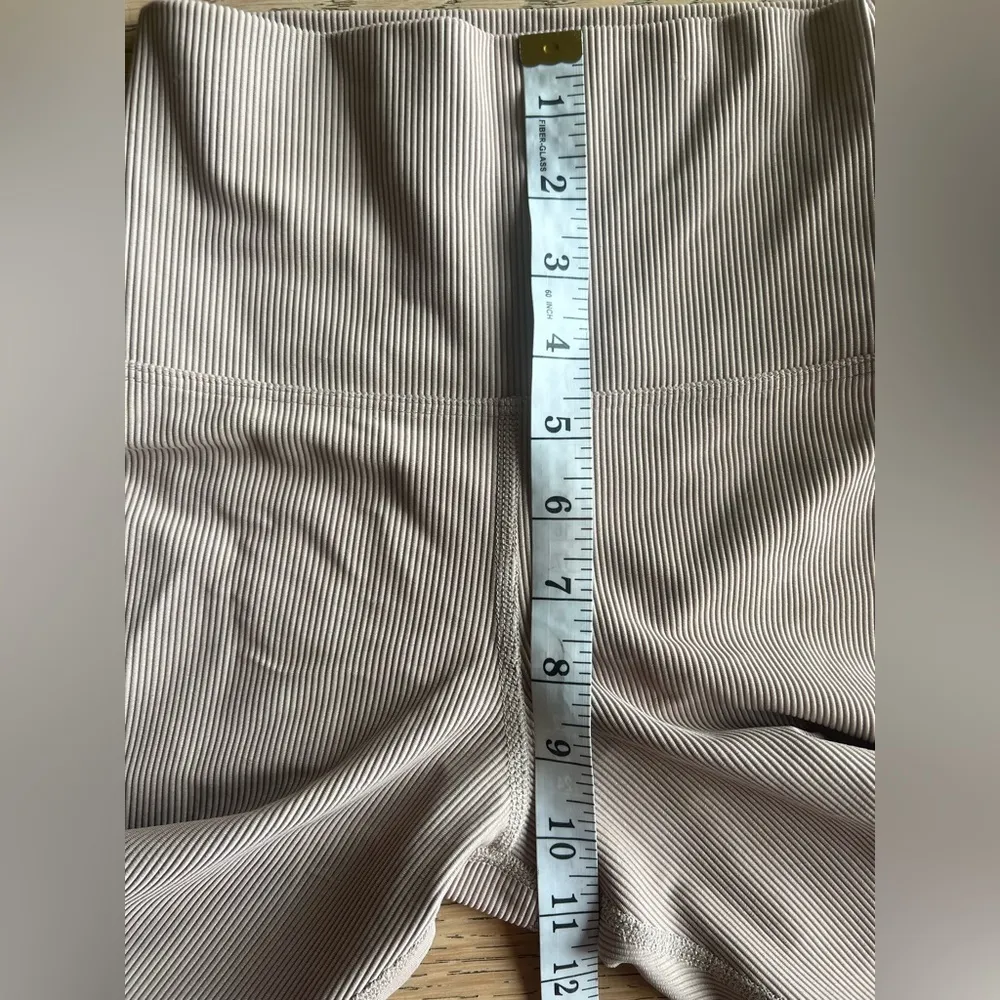 NWT: Beach Riot Ayla Legging in Taupe size XS - Image 7