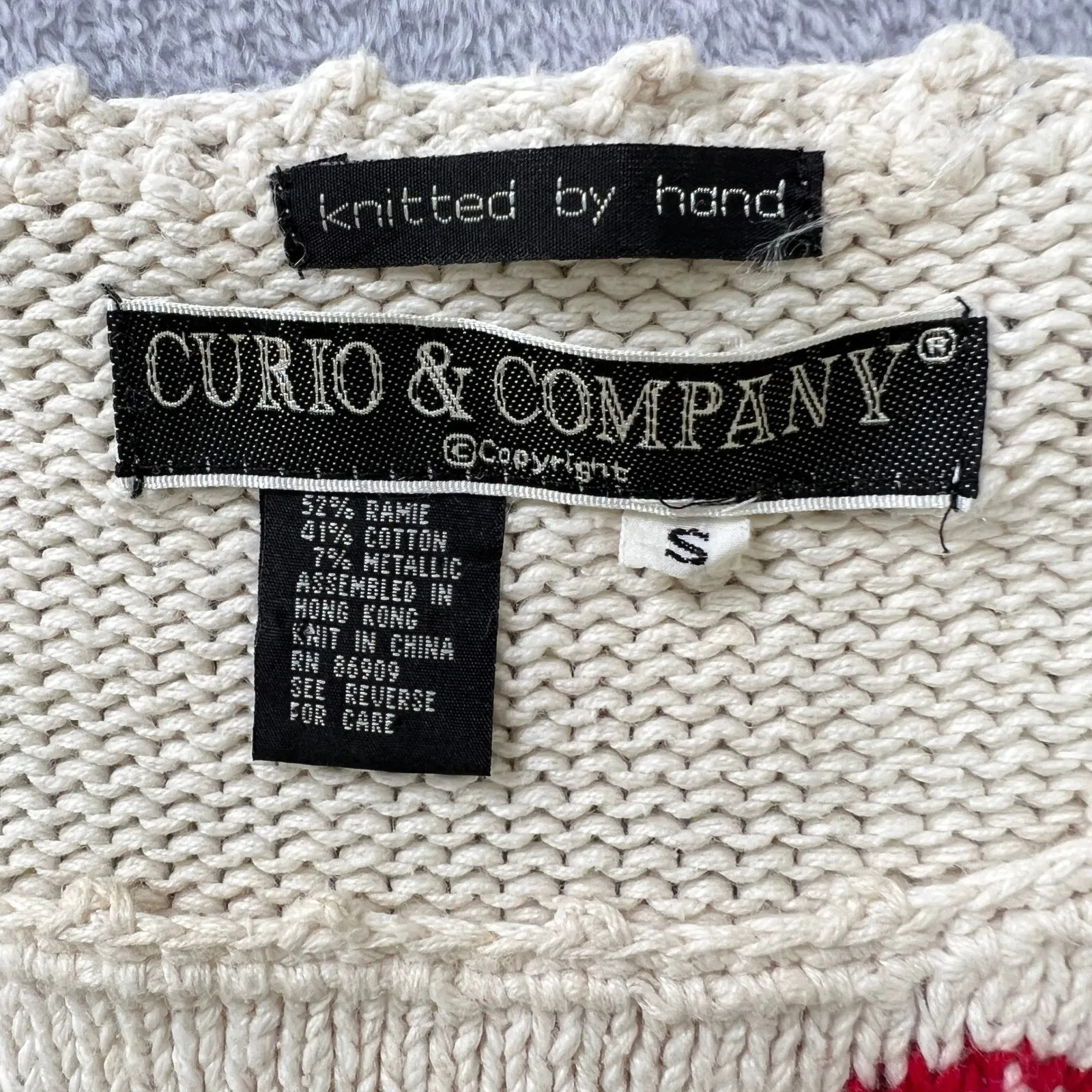 Vtg. 80s Curio‎ & Company Hand Knit Christmas Sweater Bow Garland Metallic Ramie Red - Image 3