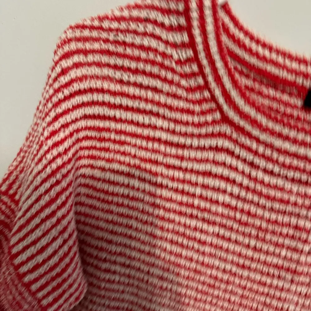 J Crew Red and White Striped Short Sleeve Top - Image 4