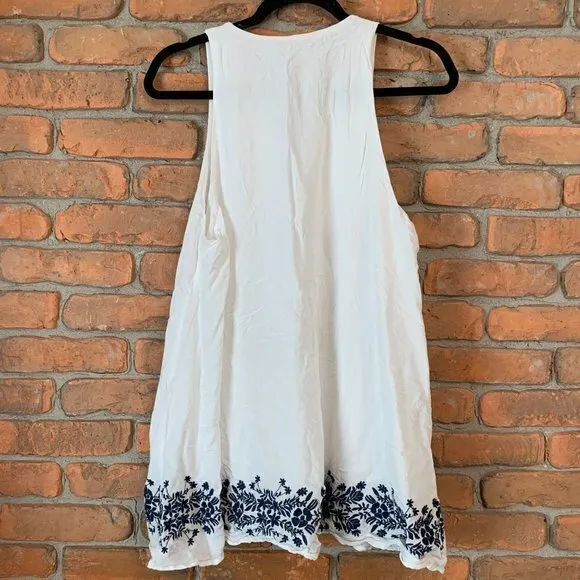 Show Me Your Mumu Daryn‎ Lace Up Mini Dress White with Navy Embroidery - Size M - Image 4