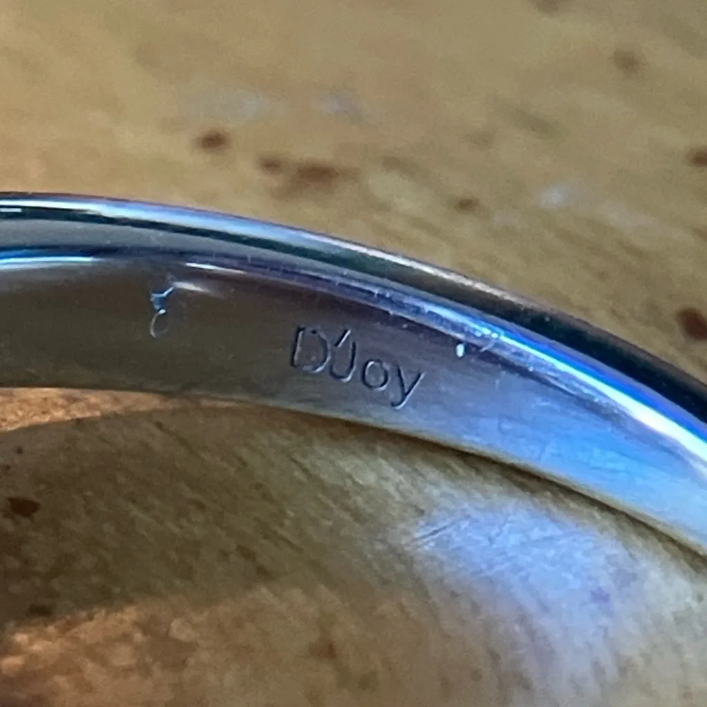 Genuine Moissanite Sterling Silver Ring Size 5 - Image 7