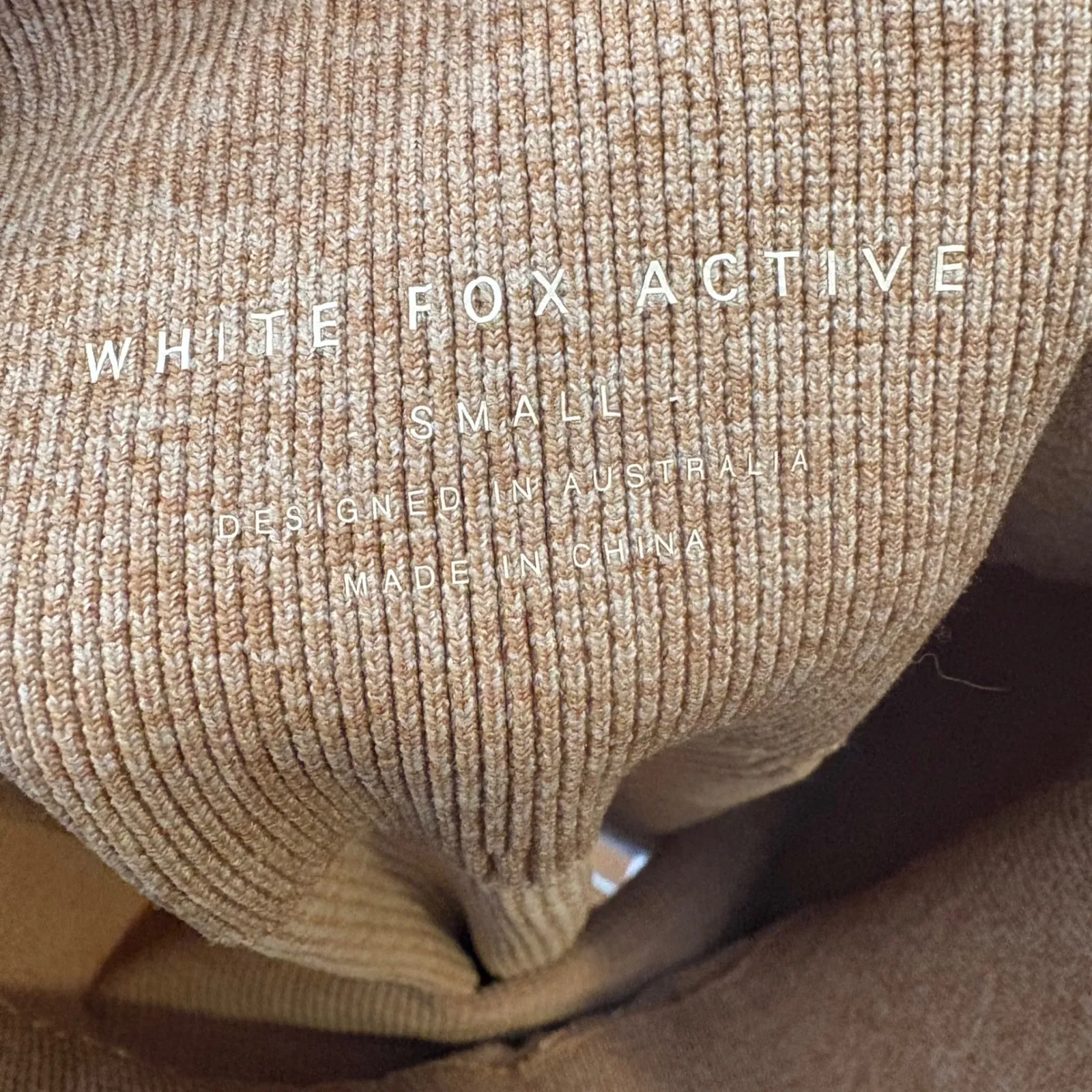 White Fox Active Seamless Ribbed High Waist Gym Shorts Brown Size Small - Image 4