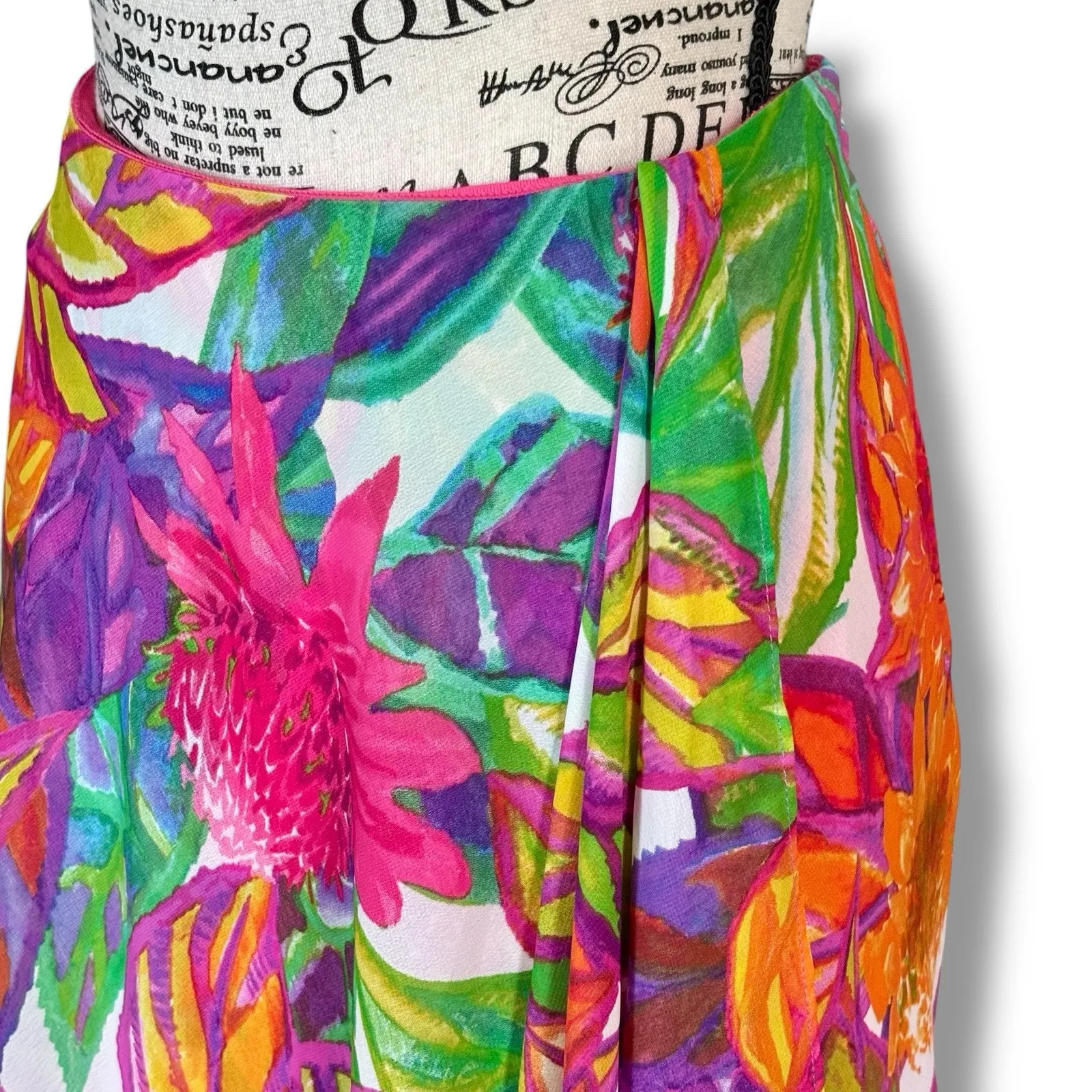 Ralph Lauren Size 6 Colorful Floral Asymmetrical Midi Skirt Tropical Vacation - Image 2