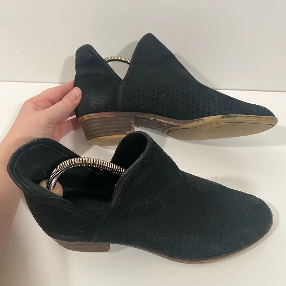Lucky Brand Bashina Black Suede Leather Block Heel Low Booties Size women’s 8 - Image 4