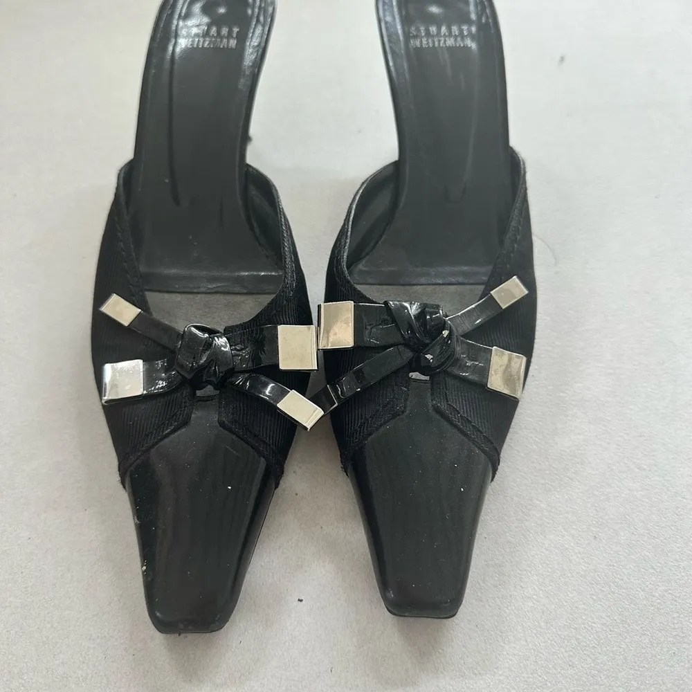 Stuart Weitzman Black  POINTED toe And kitten Heel Sandal, Size 9 N - Image 2