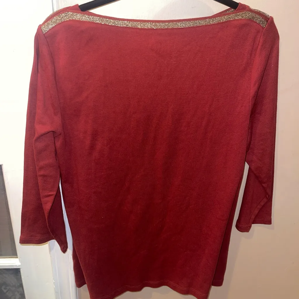 Croft & Barrow wine 3/4 sleeve top shirt tee with gold trim woman’s large NWT - Image 4