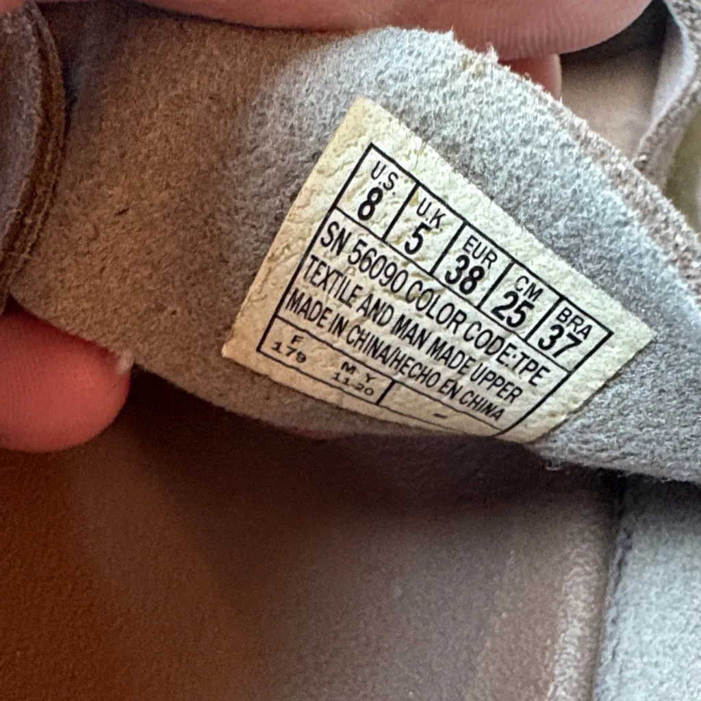 Sketchers Lux Foam Sandals - Image 3