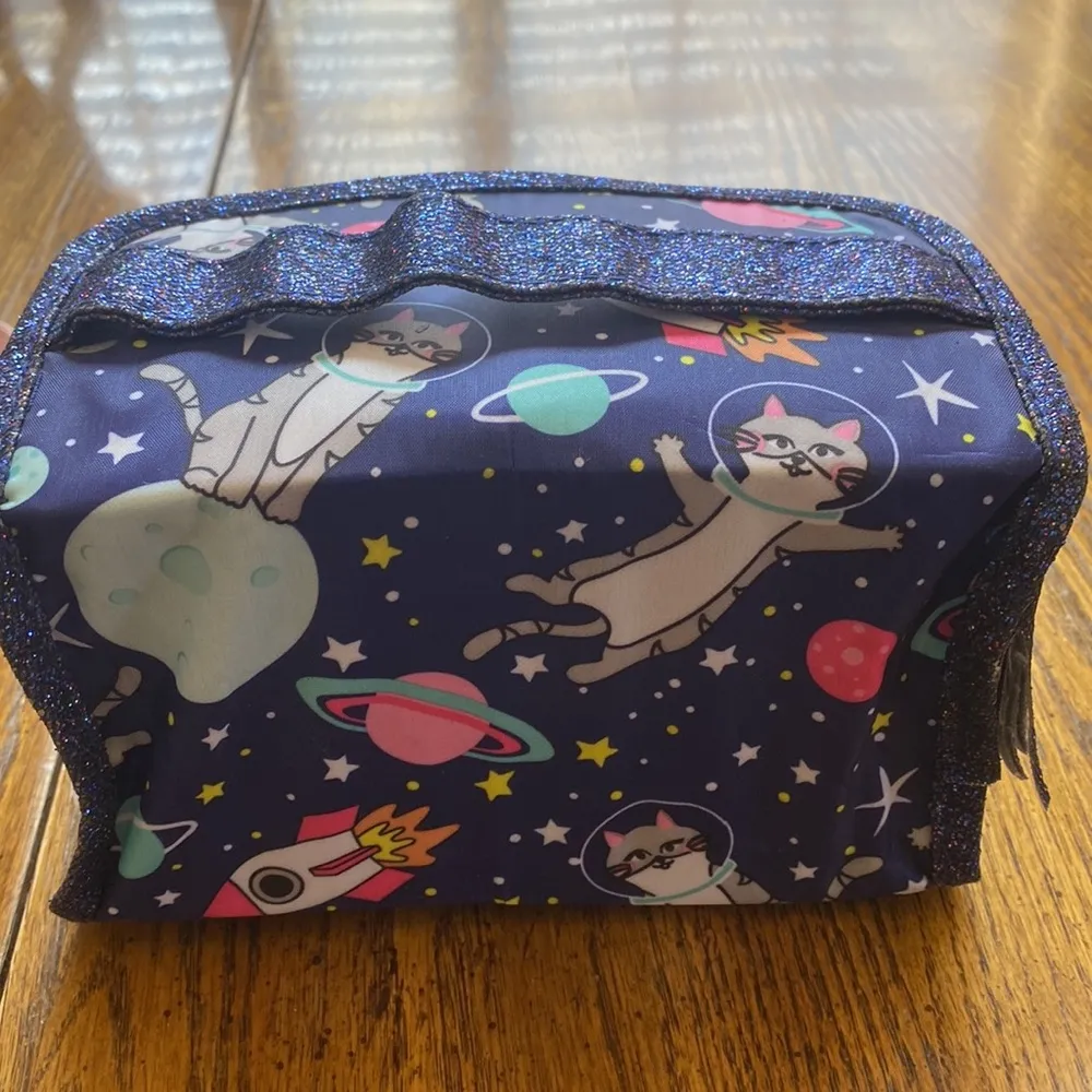 Small Cat cosmetics bag Blue - Image 3