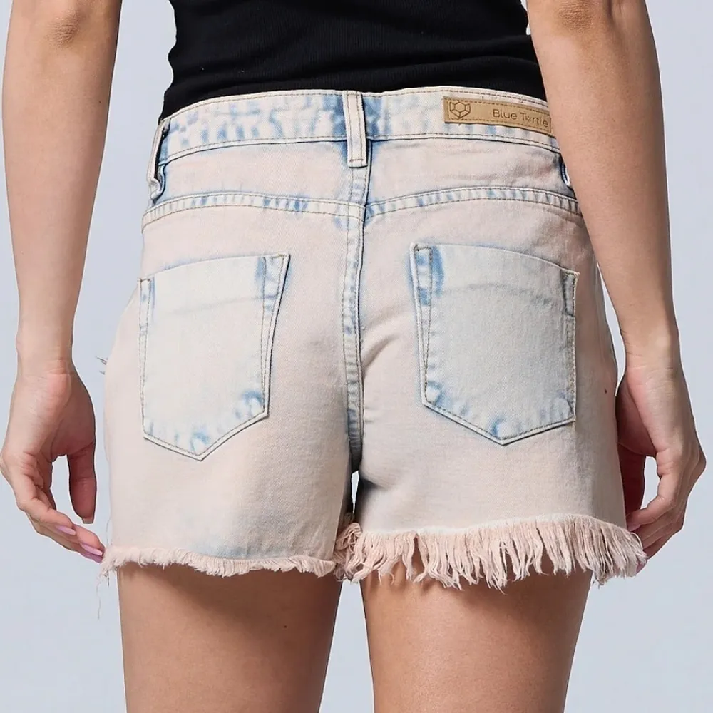 NWT Blue Turtle Overdyed Denim Shorts Size L - Image 12