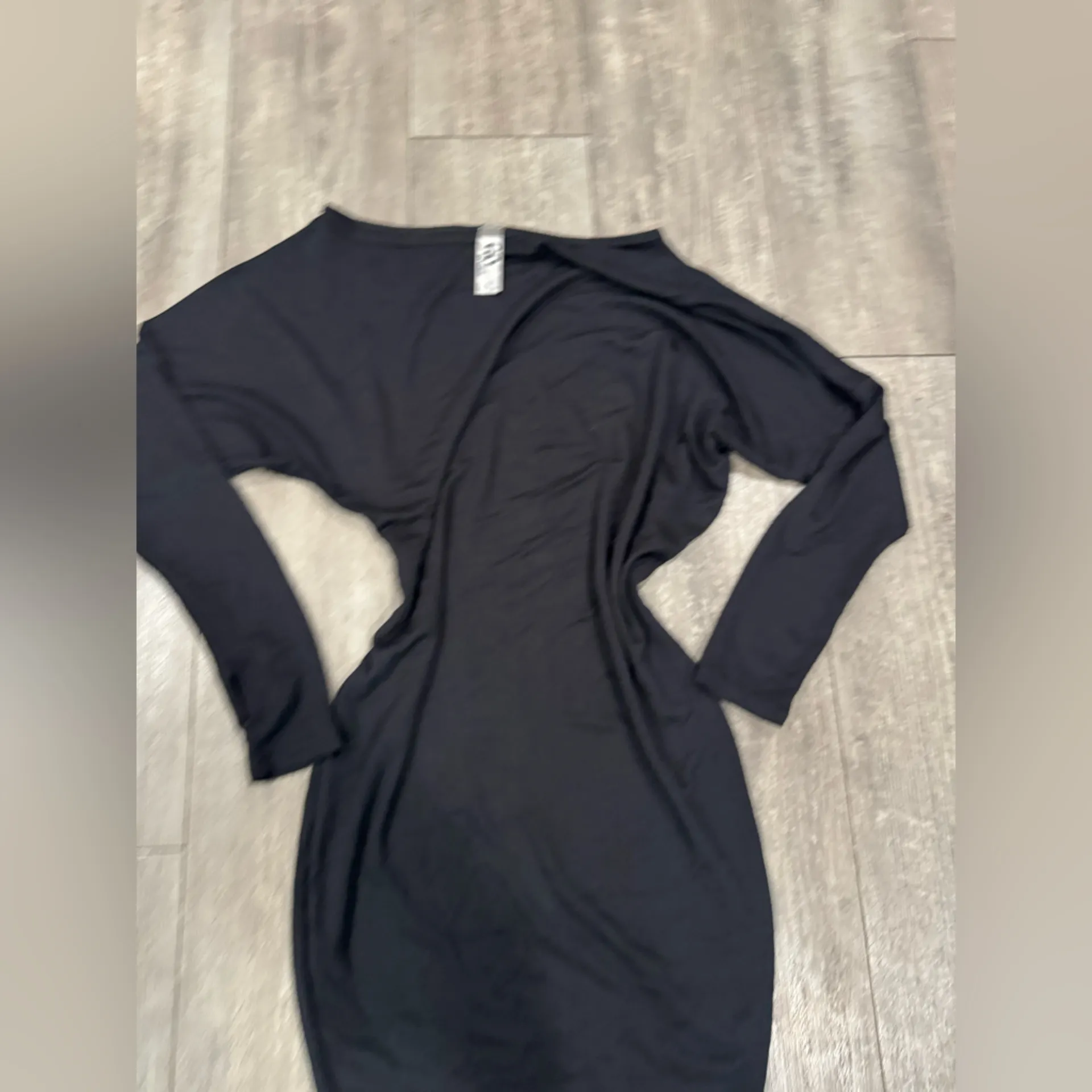 Go Couture Elegant Black One-Shoulder Dress - Image 8