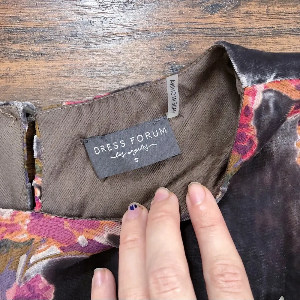 Dress Forum • velvet floral shift dress grey burnout rose pink long sleeve mini - Image 5