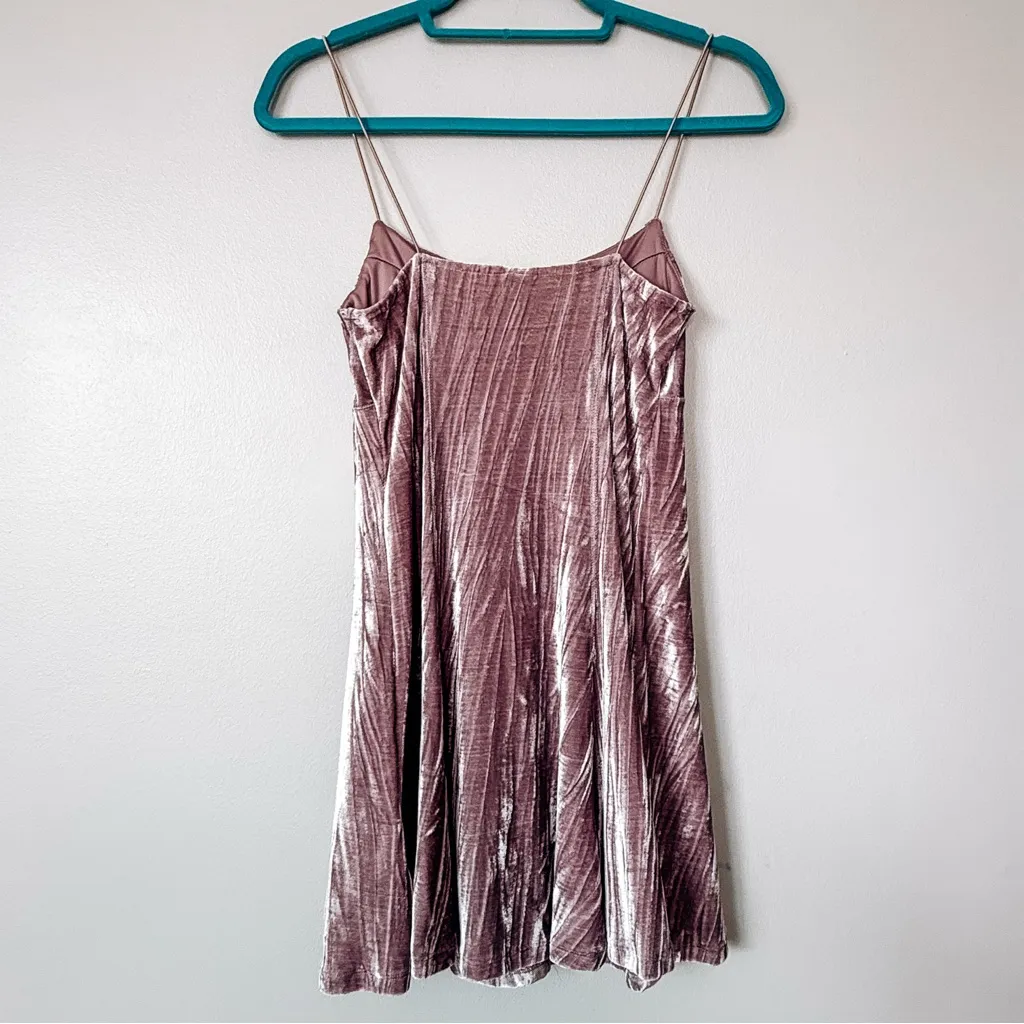 Wild Fable Light Purple Faux Velvet Mini Dress Size Small - Image 5
