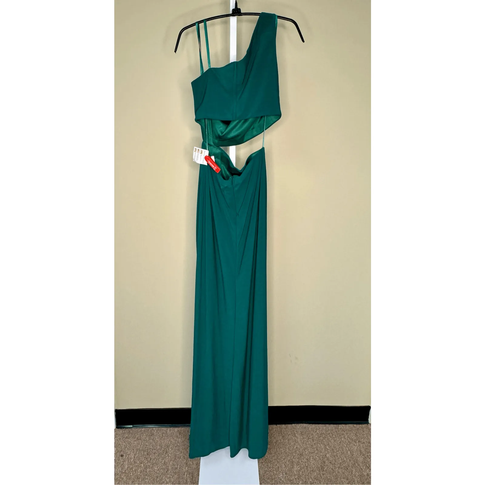 Mac Duggal NWT One Shoulder Cut Out Jersey Gown in Emerald Size 2 - Image 7
