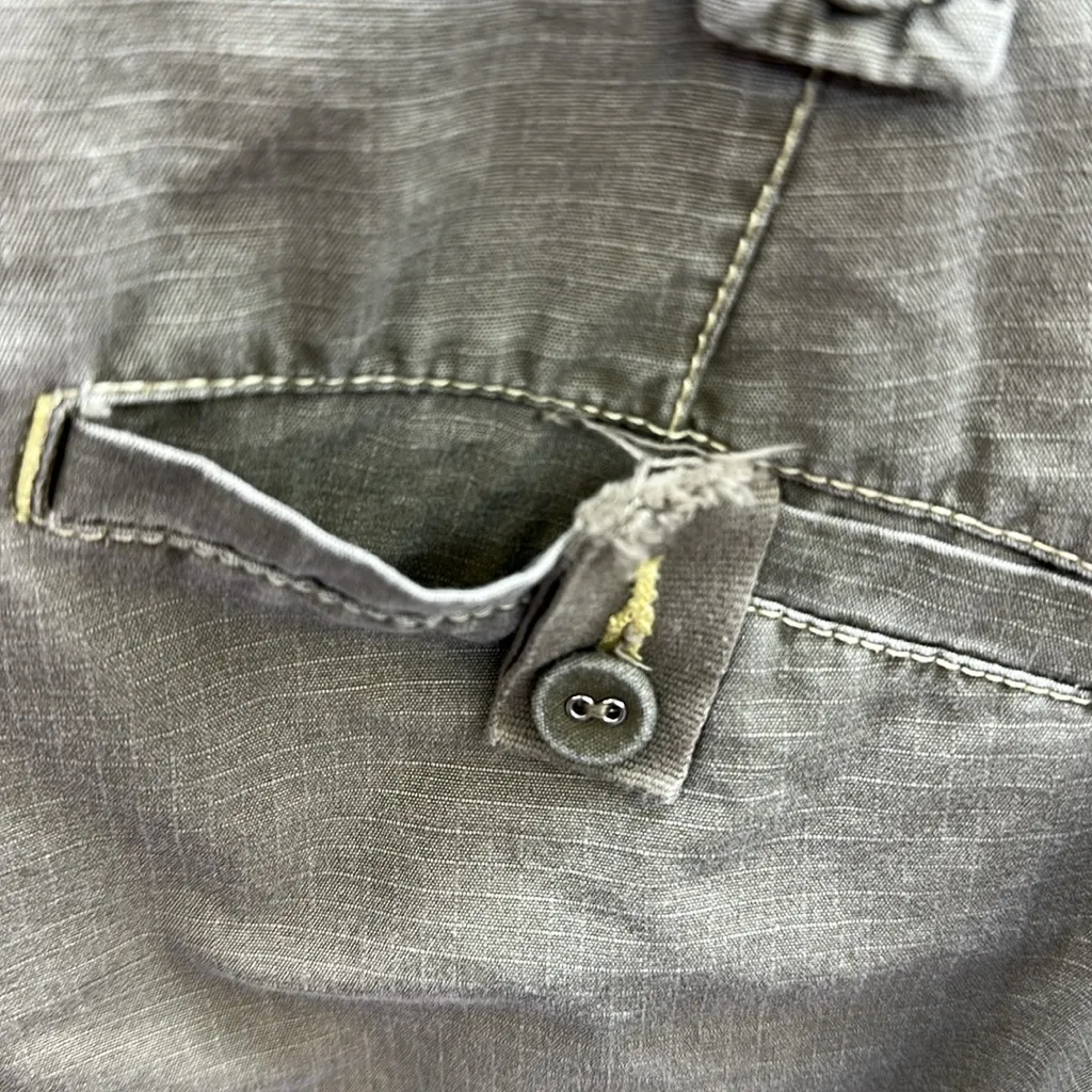 Jeanstar Green Khaki Butterfly Embroidered Embellished Tie Leg Cargo Capri Sz 10 Tan - Image 13