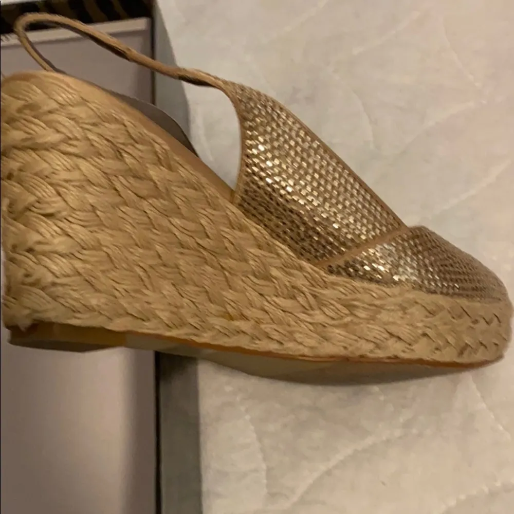 Moda gold sequin wedge - Image 2