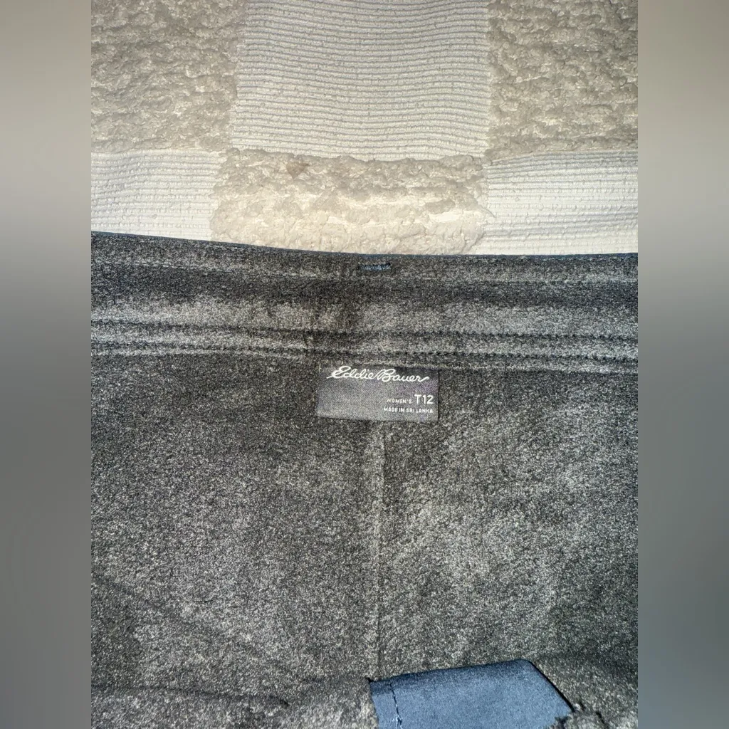 Eddie Bauer Winter Flexion Lined 2.0 Pant
Size 12 Tall - Image 5