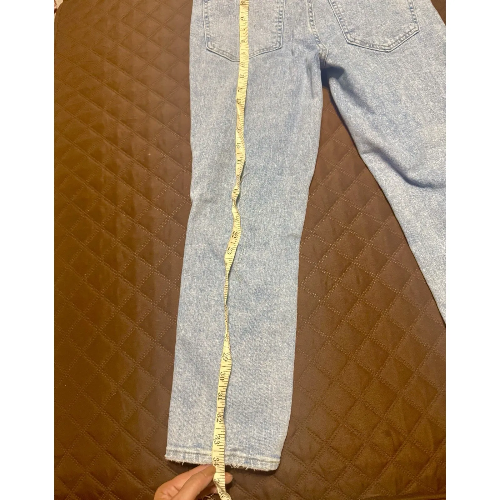 GAP Women’s Vintage Slim Midrise Jeans Light Wash - Size 28 / 6P - Image 8