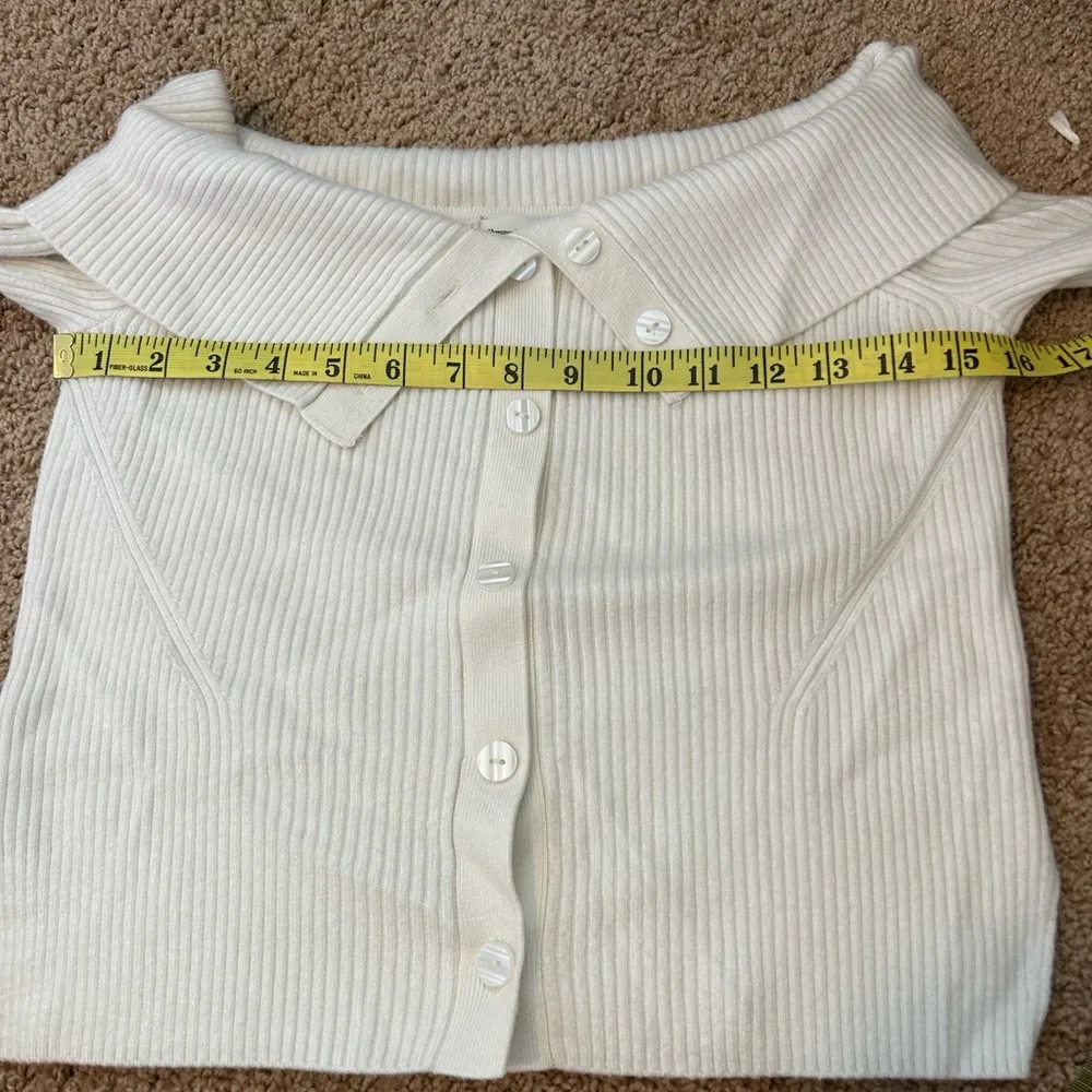 Abercrombie & Fitch Cream Cardigan Sweater Classic Knit Size Small - Image 6