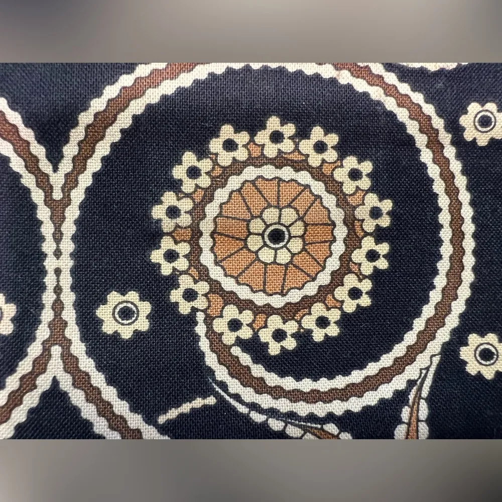 RETIRED: Vera Bradley | Ladies Caffe Latte ID coin keyring purse. - Image 7