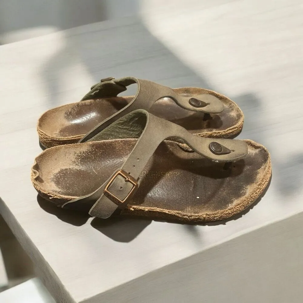 Birkenstock ✨ GIZEH REGULAR Sz 40 Sandals✨ - Image 2