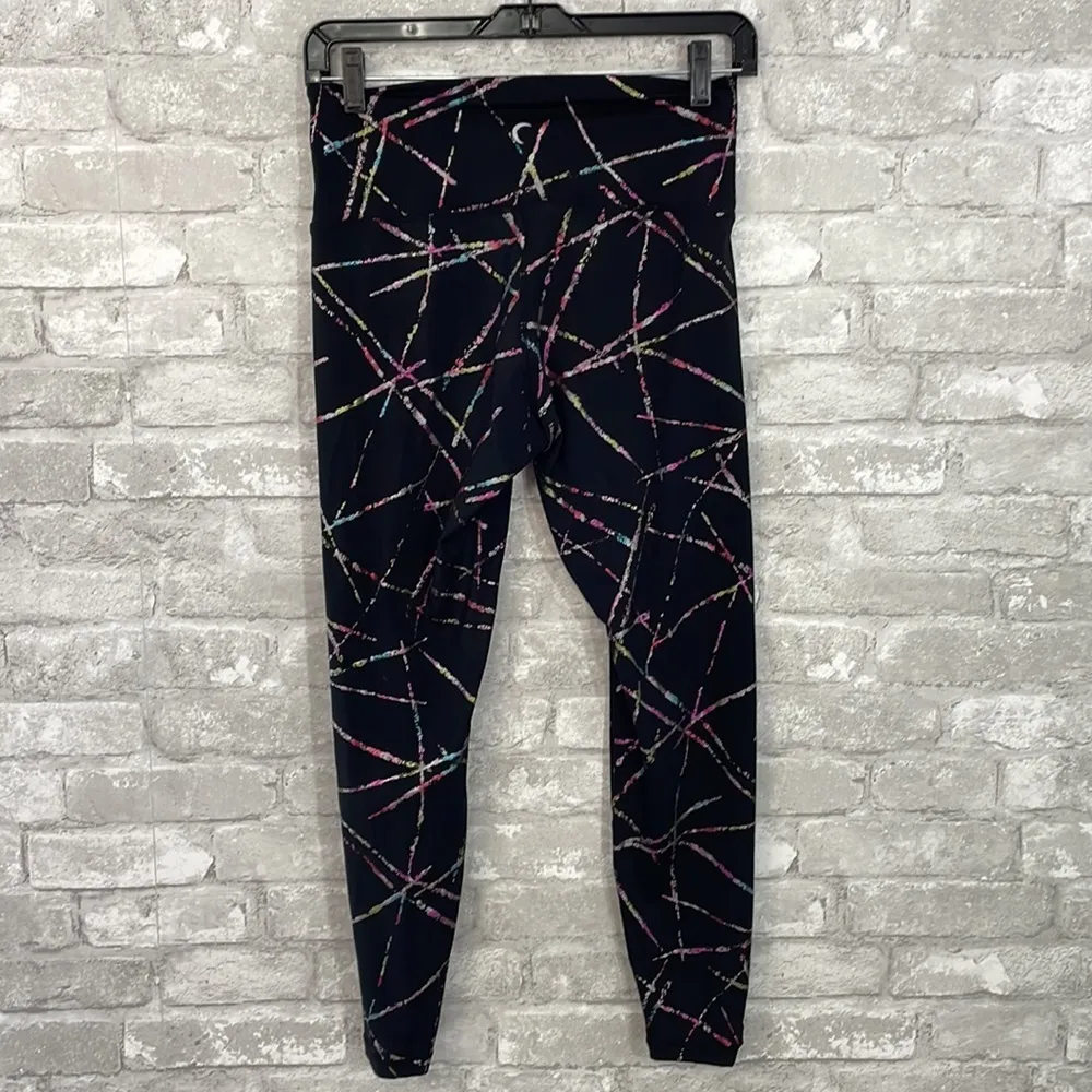 Zyia Active Black Foil 7/8 Leggings - Image 4