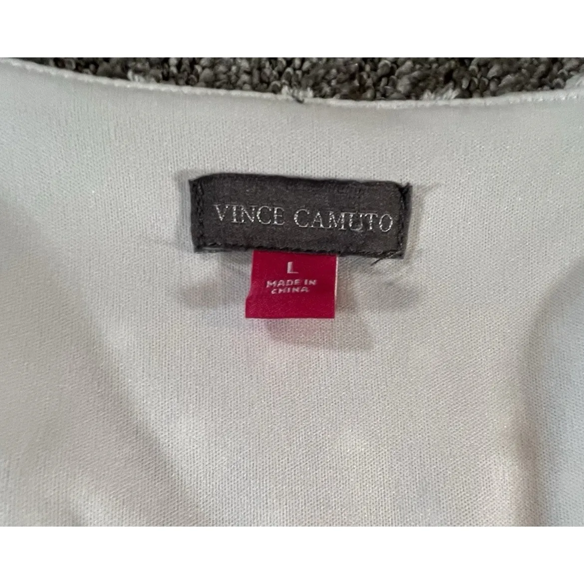 Vince Camuto White Swiss Dot Sheer Blouse L‎ V Neck Balloon Sleeve Lined - Image 3