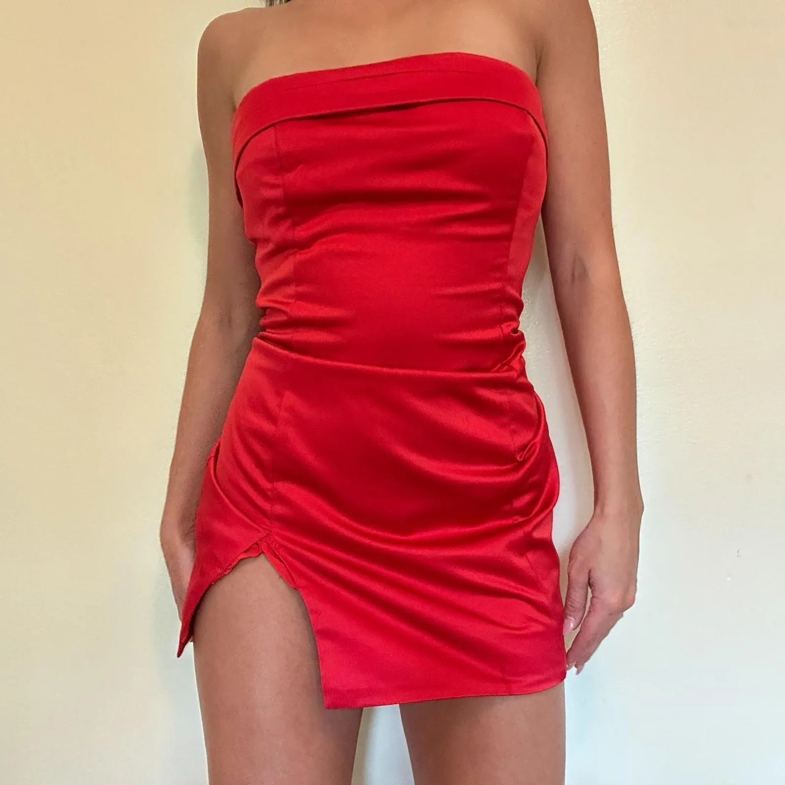 RUNAWAY THE LABEL  red - Image 2