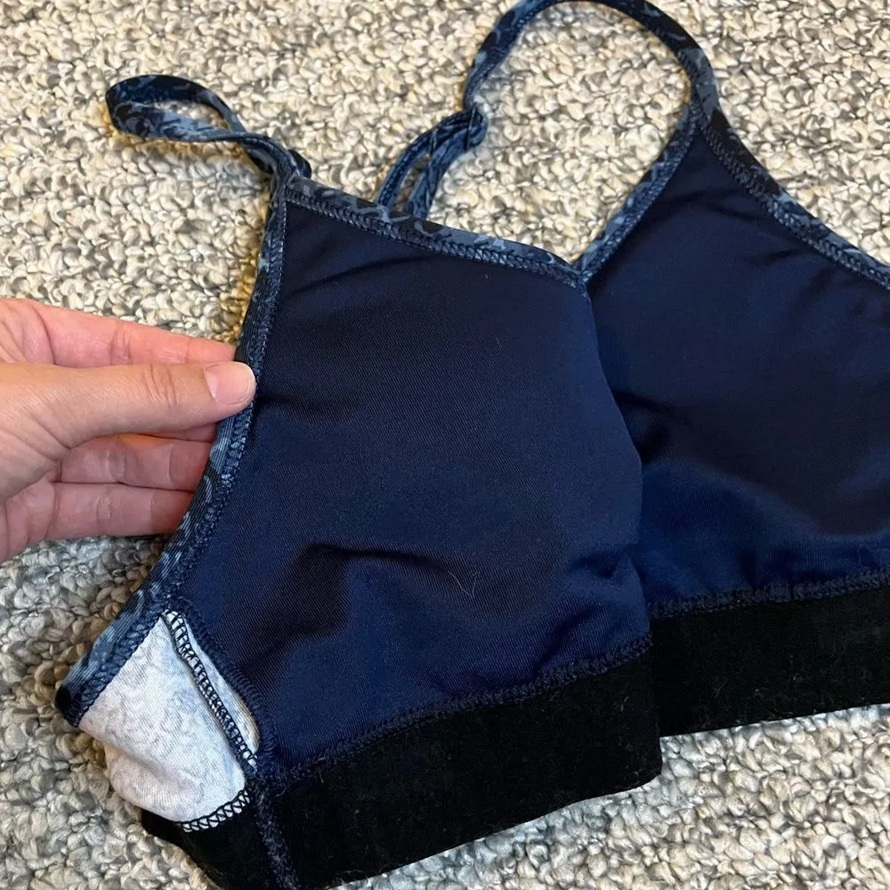 PINK Victoria’s Secret Ultimate Lightly Lined Blue Racerback Sports Bra Size S - Image 5