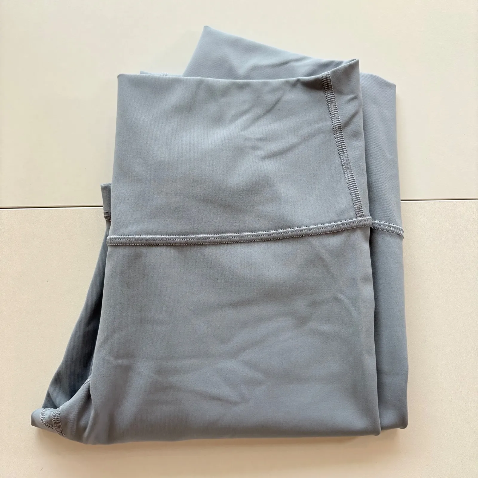 Lululemon Align High-Rise Leggings Light Blue Size 8 Athleisure - Image 2