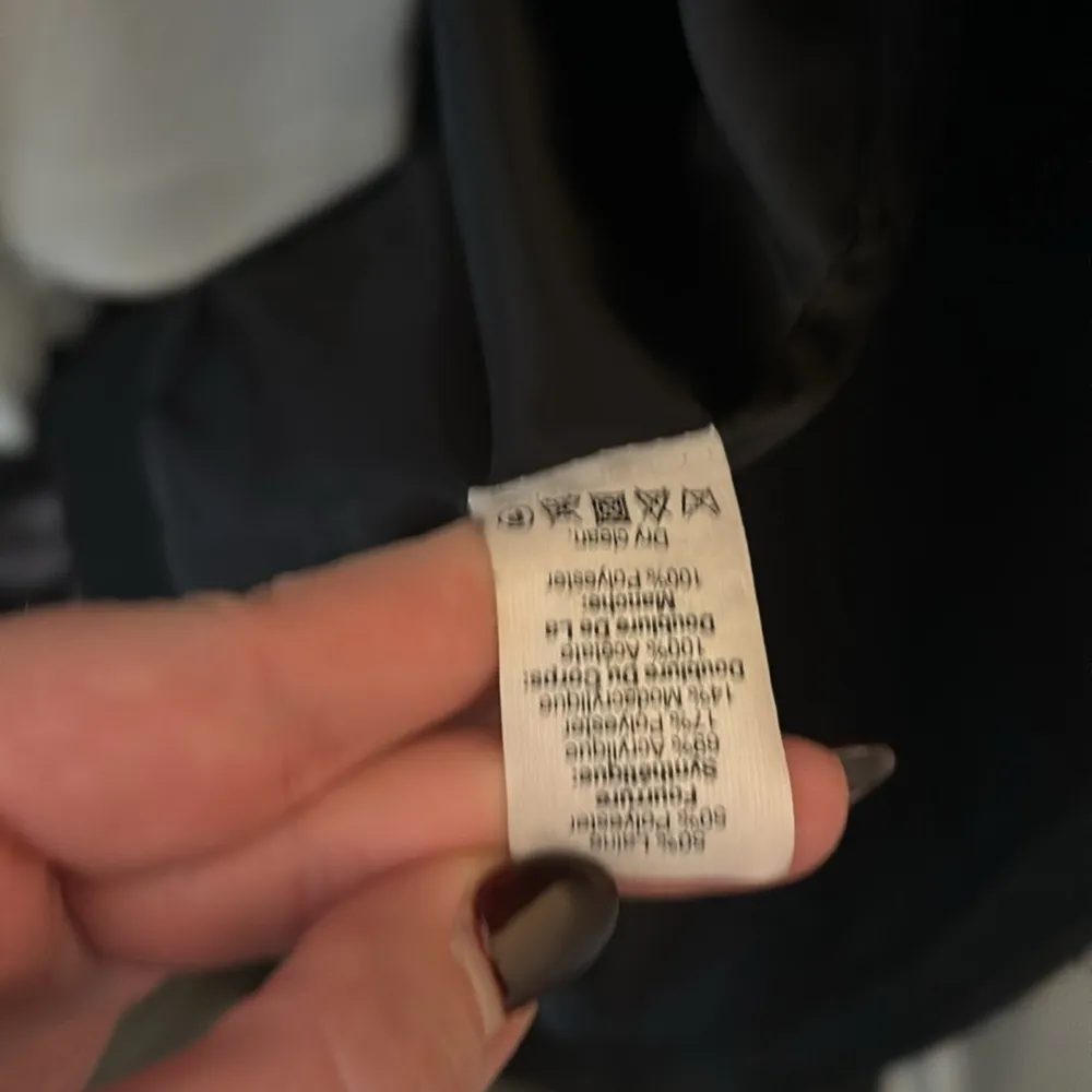 J crew wool blend winter coat faux fur hood size 2 in black casual preppy - Image 7