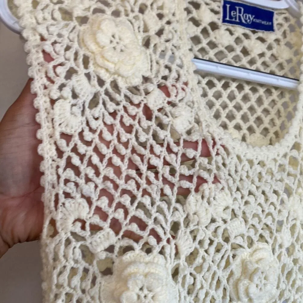 Vintage Le Roy knit sleeveless top vest cottage core sweater vest bohemian sz S - Image 3