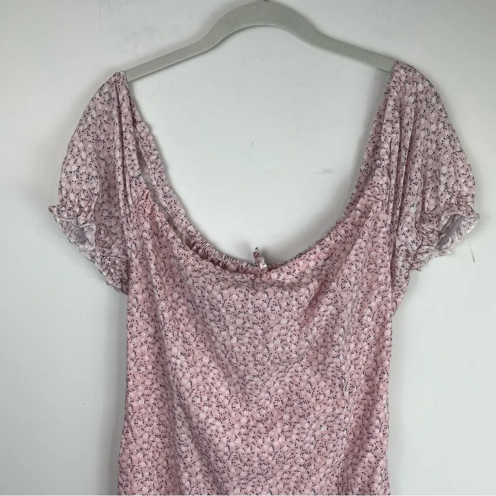 Strangers & Lovers Babydoll Mini Dress Sz Large Pink Floral Ruched - Image 14