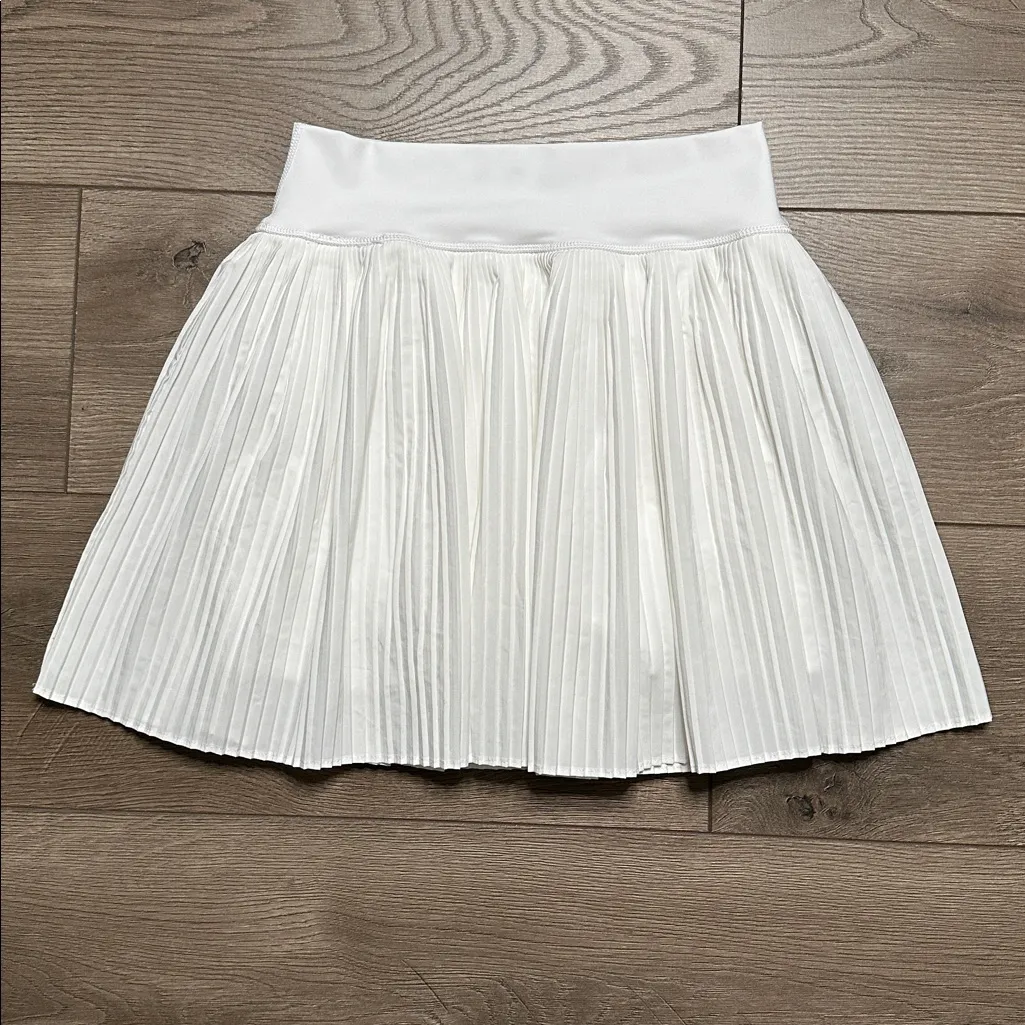 NWOT Yogalicious‎ Lightstreme Hybrid Strut This Skort Pleated High Rise White M - Image 3