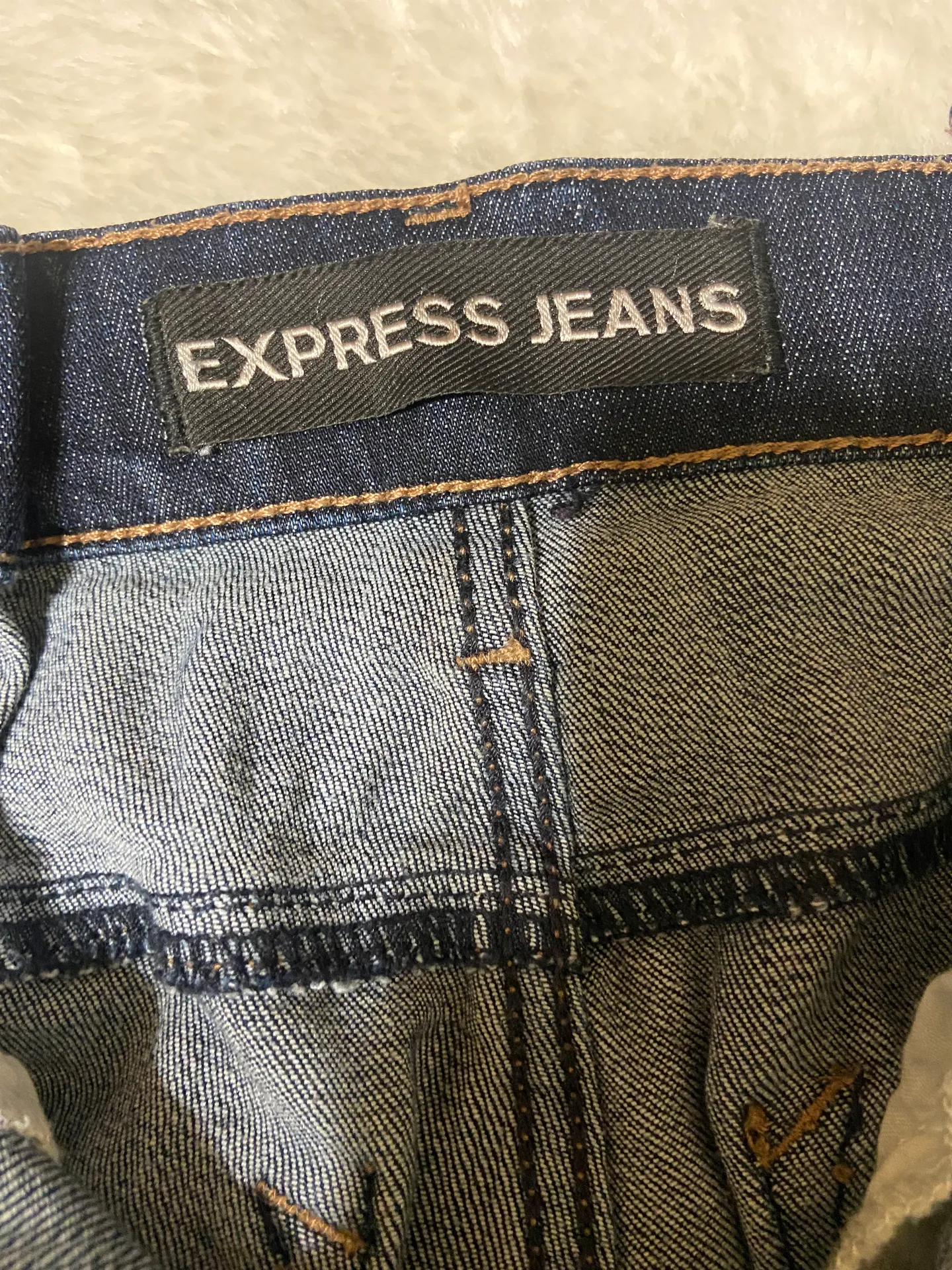 Mid Rise Legging Jeans - Image 3